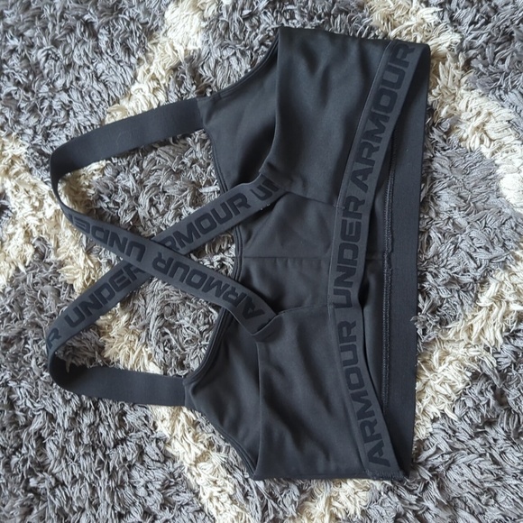 Under Armour Black Criss Cross Back Sports Bra - Picture 5 of 6